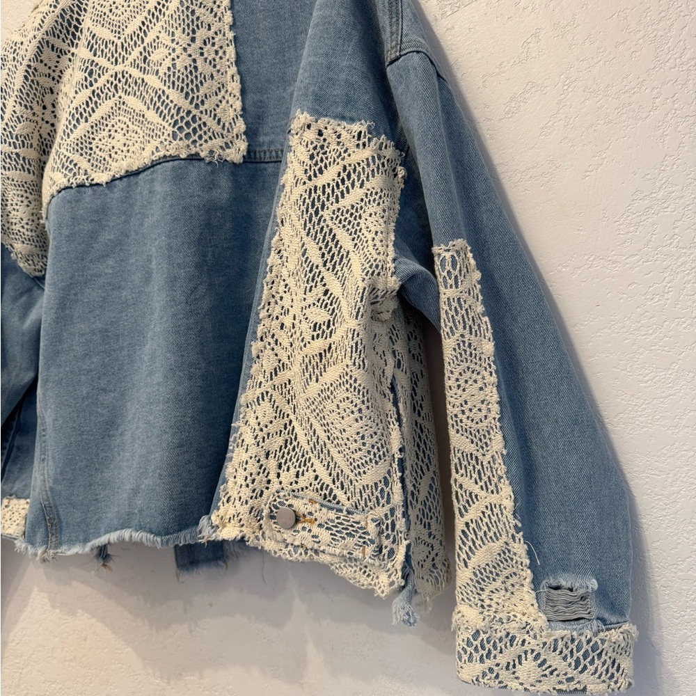 Oli & Hali Blue Jean Jacket with Unique Pattern and Frayed Hem - Picture 12 of 16